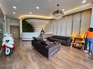Shophouse sarina, 3 tầng, dtsd 230m2, giá 110 triệu/tháng hoàn thiện đẹp
