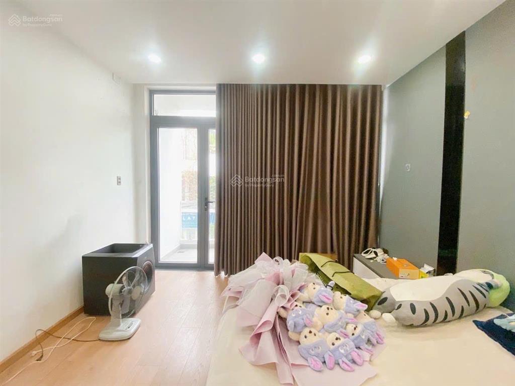 Hẻm 8m thông  trần văn ơn  tsn  tân phú  68m2  4tầng  10tỷ5,tl