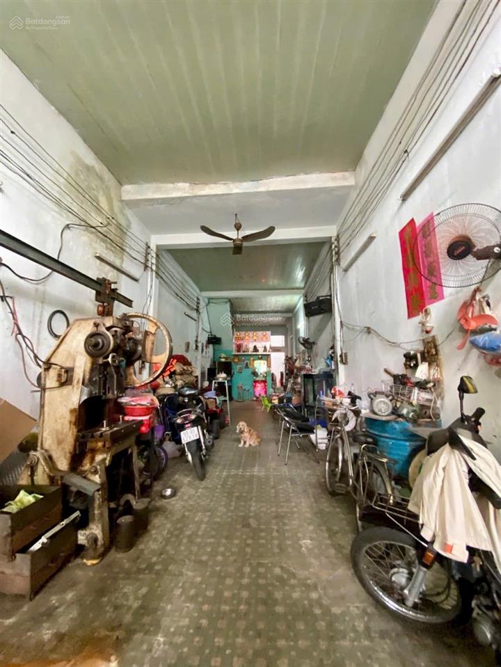 Hẻm xe tải thông  nguyễn sơn  tân phú  100m2  2tầng  11tỷ5.tl