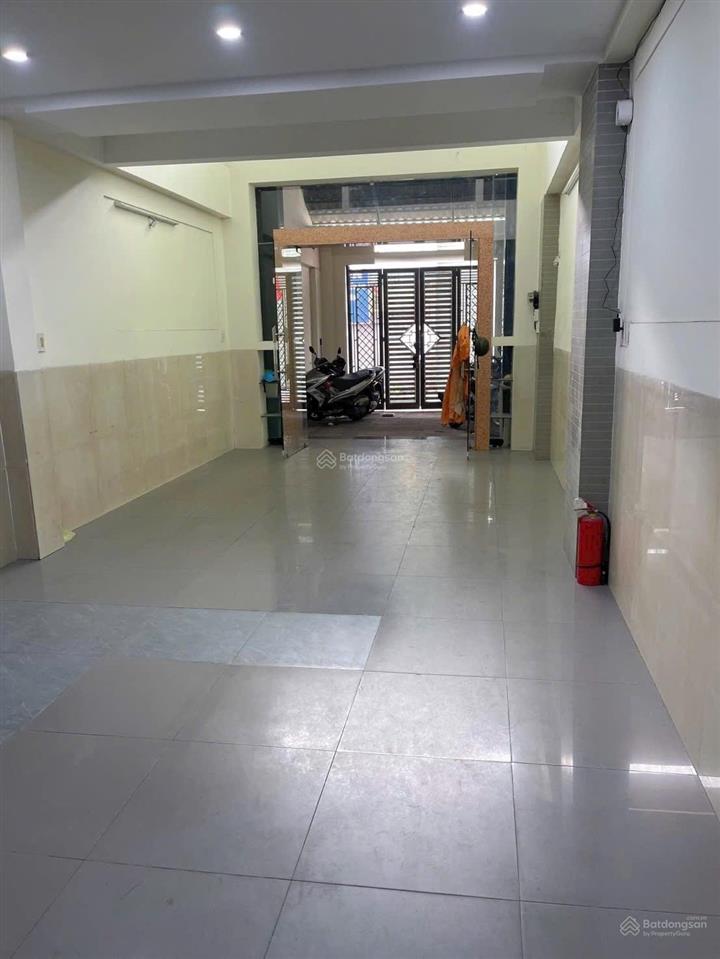 Bán nhà mặt tiền  dương văn dương  tân phú  70m2  5tầng  10tỷ.tl