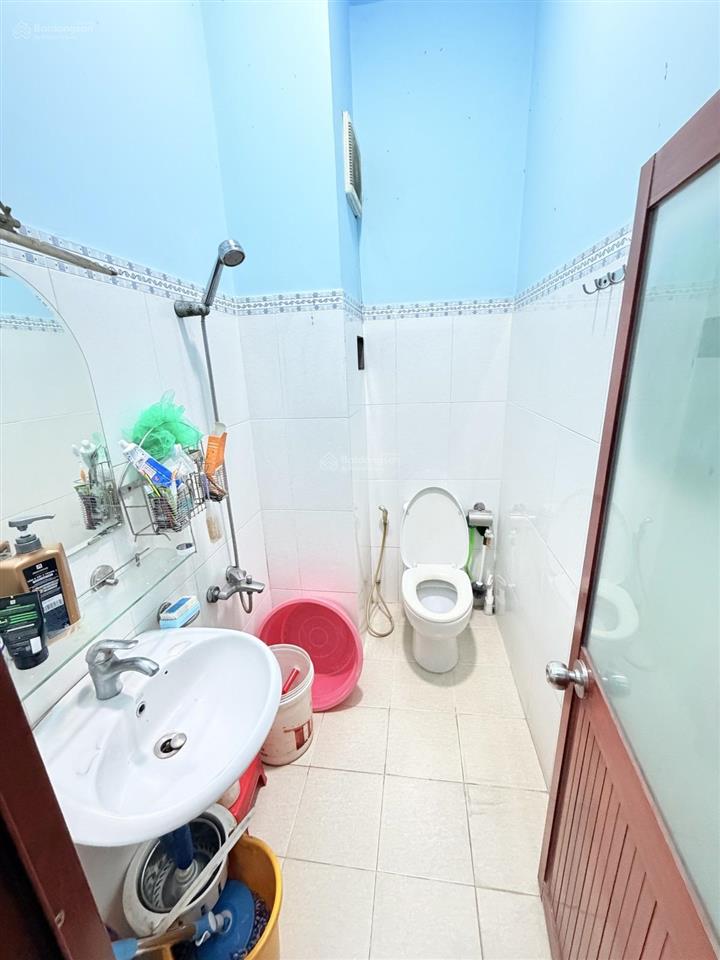 Mặt tiền cách mạng  tân thành  tân phú 61m2  4tầng  9tỷ6..,,tl