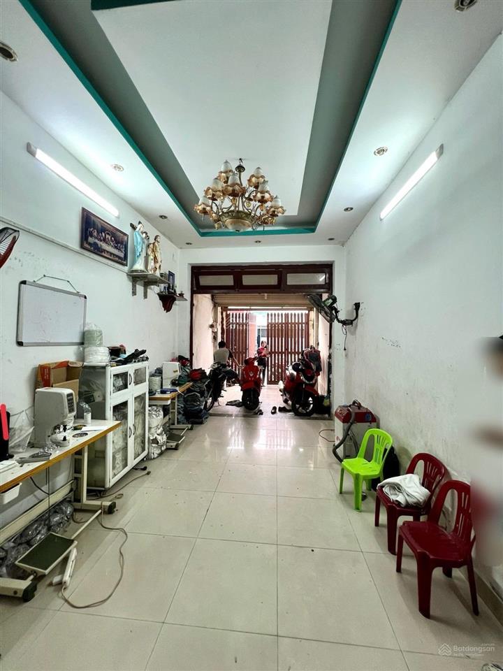Mặt tiền đô đốc lộc tân quý  tân phú  99m2  2tầng 7tỷ6.tl