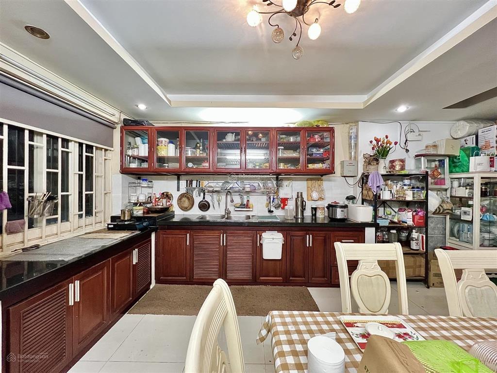 Hẻm xe tải thông diệp minh châu tân phú  68m2  5tầng  9tỷ9tl