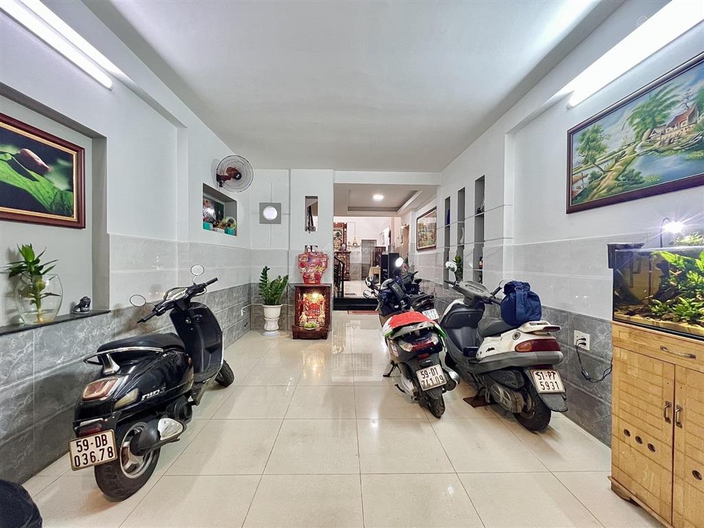 Hẻm xe tải thông diệp minh châu tân phú  68m2  5tầng  9tỷ9tl