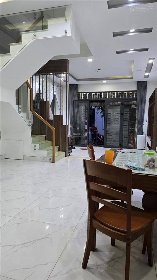 Nhà đẹp  nguyễn hữu tiến tân phú  57m2  3tầng  7tỷ5..tl