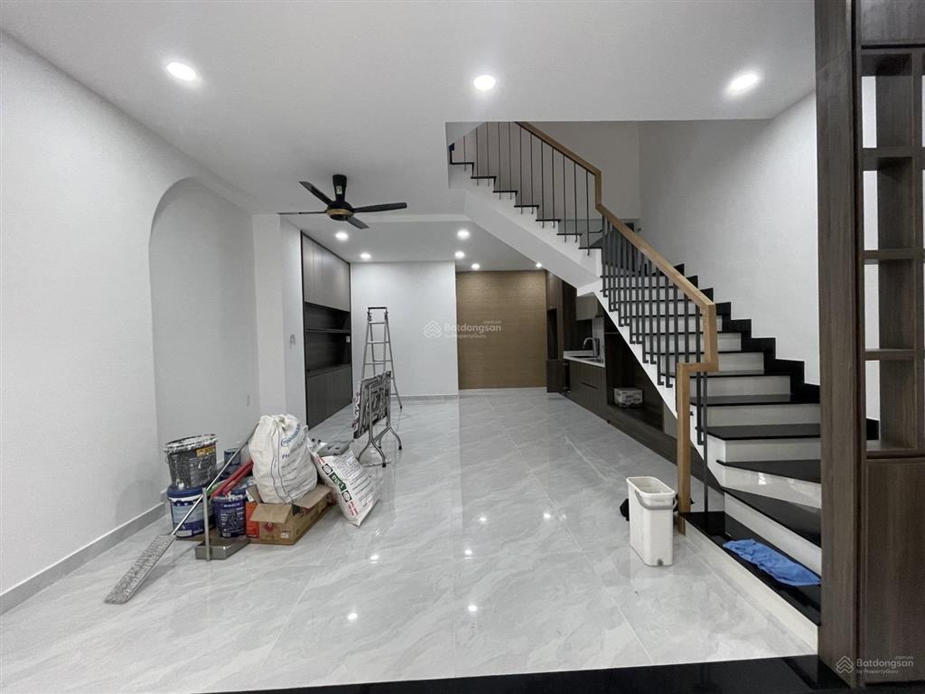 Nhà đẹp. hẻm xe hơi  đỗ công tường  tân phú  55m²  4 tầng  8 tỷ 7. tl