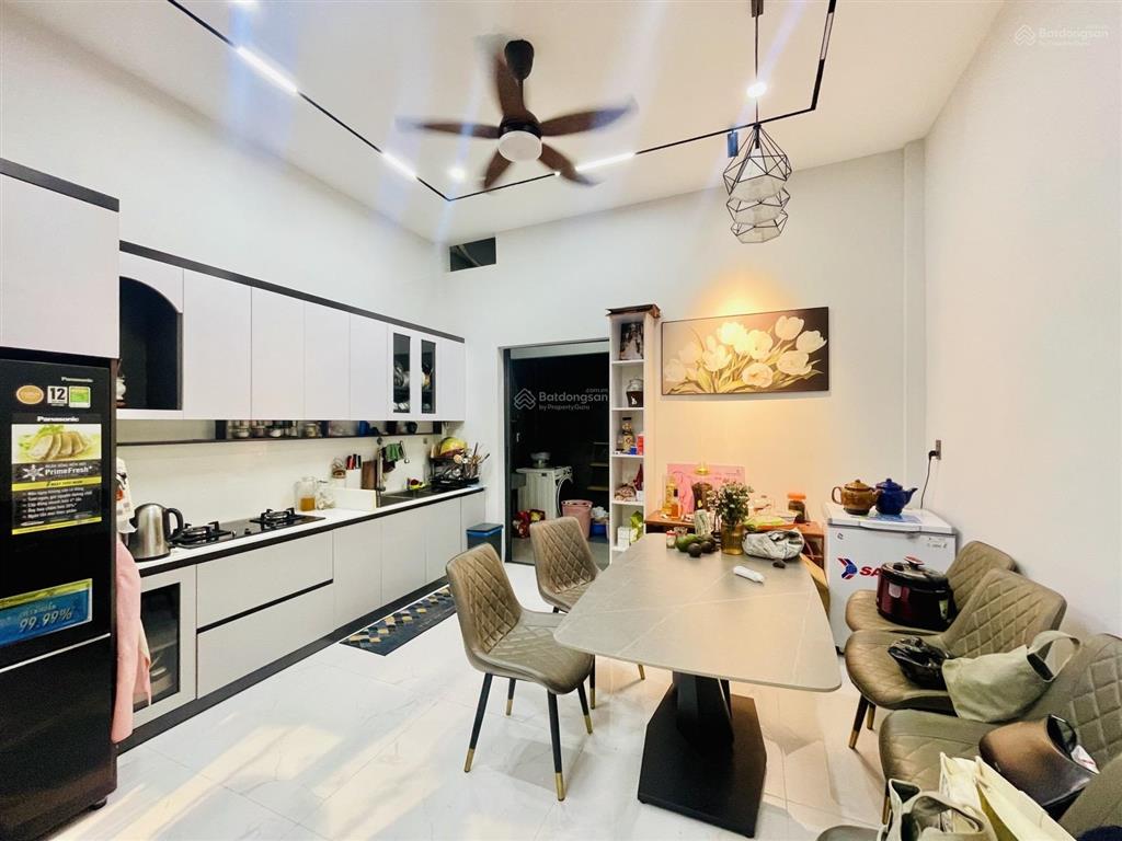 Hẻm xe hơi  đường tân quý  tân phú  52m²  2 tầng  6tỷ99.tl