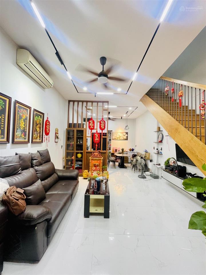 Hẻm xe hơi  đường tân quý  tân phú  52m²  2 tầng  6tỷ99.tl