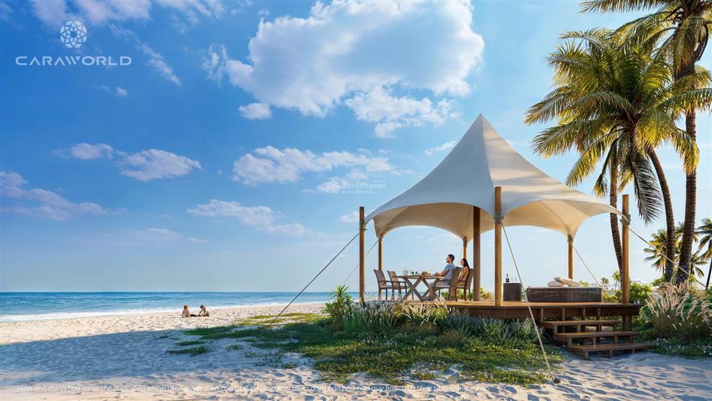 Bán gấp nhà phố 144m2 xẻ khe. giá 6,8 tỷ. view trước nhà là biển cam ranh, sau là công viên. có sổ