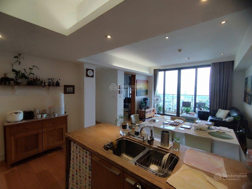 Bán gấp căn hộ đẹp cầu giấy 3pn 129m2 tại indochina plaza xuân thủy