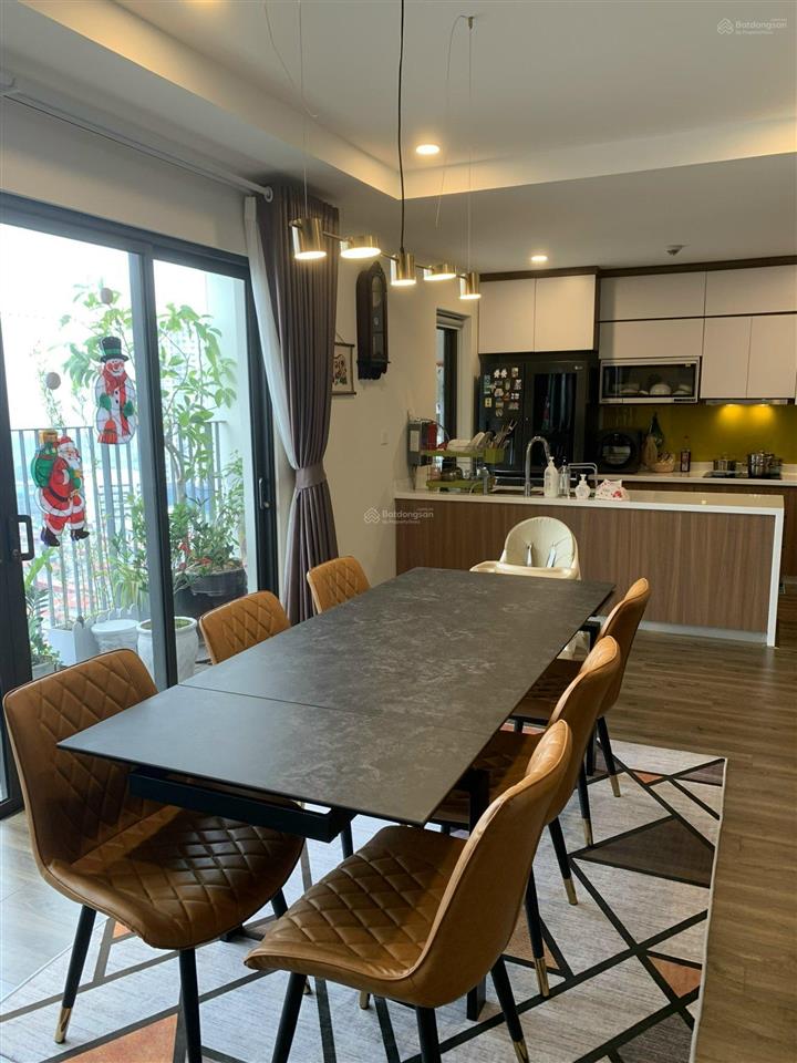 Bán ch sunshine city 3pn 9.702tỷ, view đẹp, nhiều tiện ích, nhiều người nước ngoài sinh sống