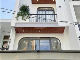 Nhà ngay trung tâm quận 1 mà chỉ 5 tỷ 780 triệu / 67,5m2, nằm trên đường pasteur, có hợp đồng thuê