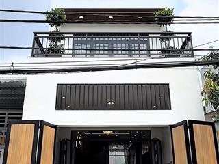 Chốt nhanh căn nhà nằm ngay lê thị hồng, gò vấp. dt khủng 125m2 mà giá chỉ 3.89 triệu, thuê 23tr/th