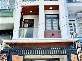 Cần tiến bán gấp nhà đường cô giang, quận 1. giá chỉ 5,45 tỷ/ 68m2, ngay trường th lương thế vinh