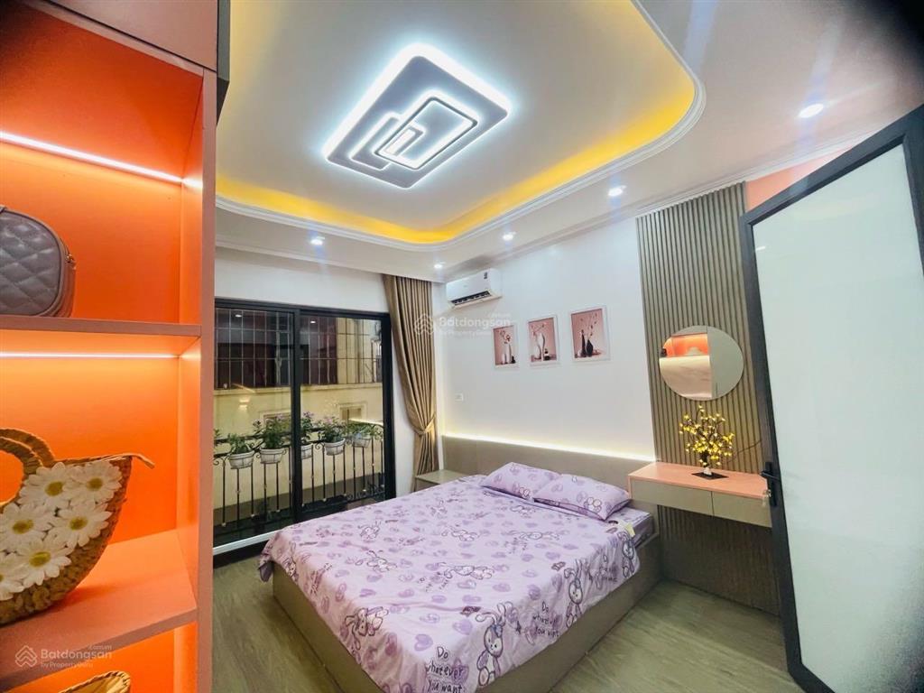 Bán nhà phố lĩnh nam, 31m2 x 5 tầng nội thất đầy đủ nhà đẹp về ở ngay 6,4 tỷ,  0961 579 ***