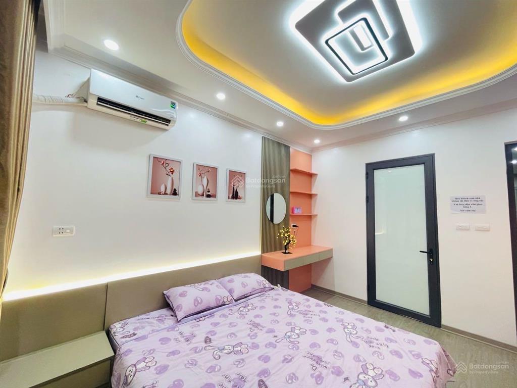 Bán nhà phố lĩnh nam, 31m2 x 5 tầng nội thất đầy đủ nhà đẹp về ở ngay 6,4 tỷ,  0961 579 ***