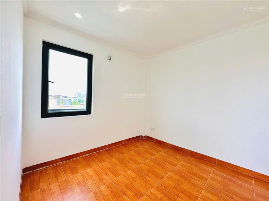 Bán nhà hàng xóm times city xây dựng riêng biệt 40m2 5,5t 6,8tỷ có bớt sổ đỏ riêng.  0961 579 ***