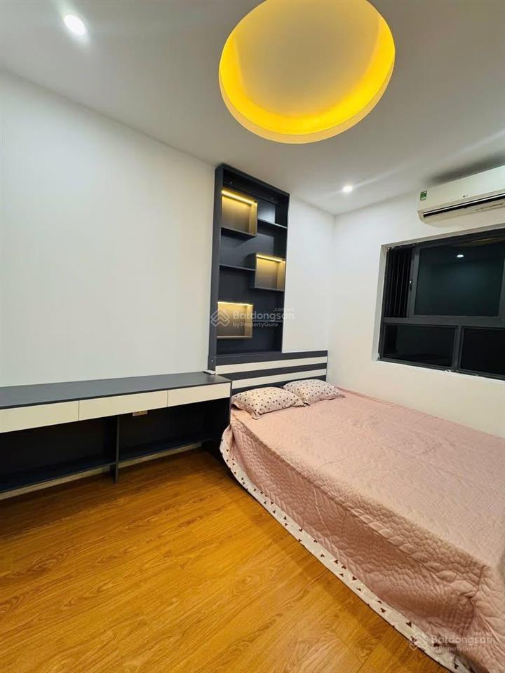 Bán căn hộ chung cư đồng tàu sổ đỏ chính chủ tầng 9 58m2 2 phòng ngủ 3,9 tỷ,  0961 579 ***