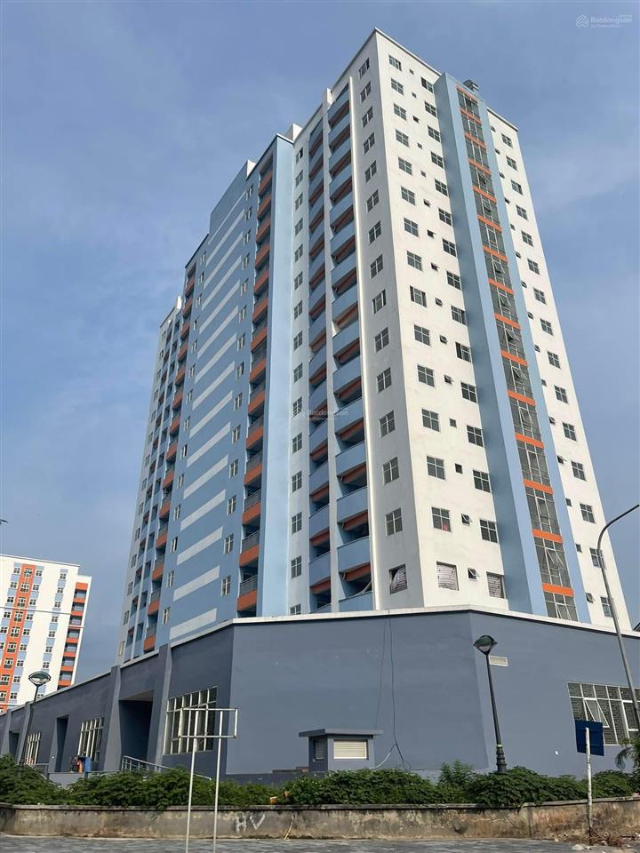 Chính chủ cần bán căn hộ đền lừ iii view mặt hồ lô góc tầng trung 60m 2 ngủ  0961 579 ***