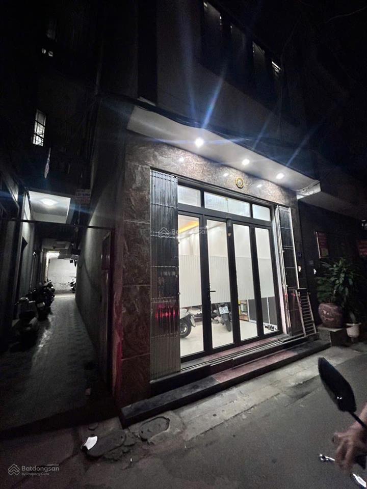 Bán nhà mặt ngõ 281 trương định ngõ thông ô tô kinh doanh 55m 5 tầng 11,6 tỷ  0961 579 ***