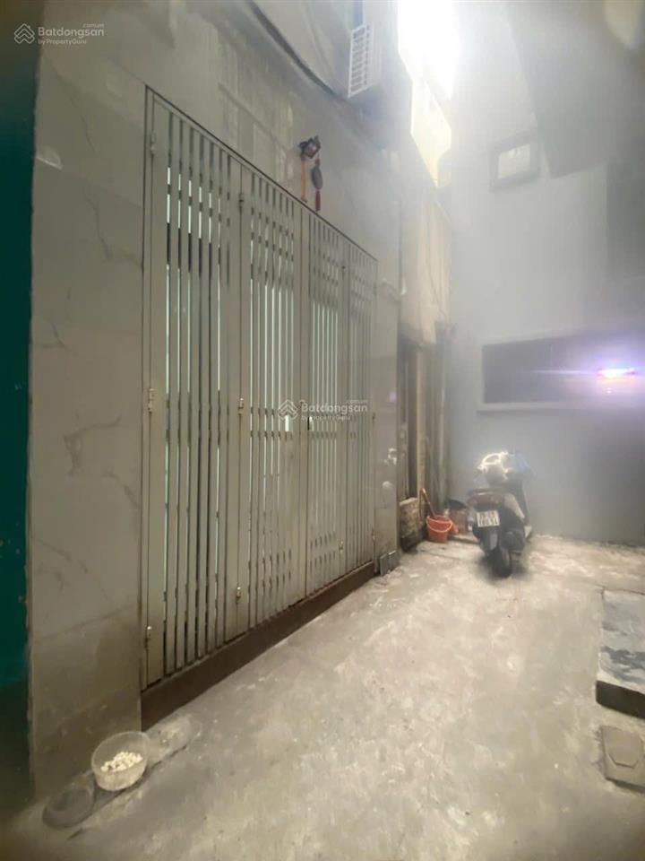 Bán nhà sổ đỏ riêng 126 vĩnh hưng, 27 m2 4 tầng cách ô tô 15m 4,88 tỷ tl thông tin 100% 0961 579 ***