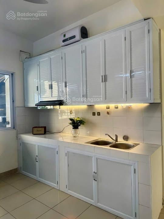 Bán gấp căn hộ chung cư cti.2 khu đô thị vĩnh hoàng, 4,65 tỷ,view hồ 65m 2 ngủ  0961 579 ***