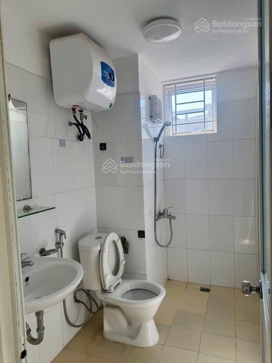 Bán gấp căn hộ chung cư cti. 2 khu đô thị vĩnh hoàng, view hồ 90m2 3pn 2 wc,  0961 579 *** căn góc