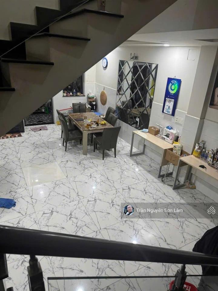 Bán nhà mặt tiền 105d trịnh quang nghị, gần chợ bình điền, 110m², 3 tầng, xe hơi trong nhà