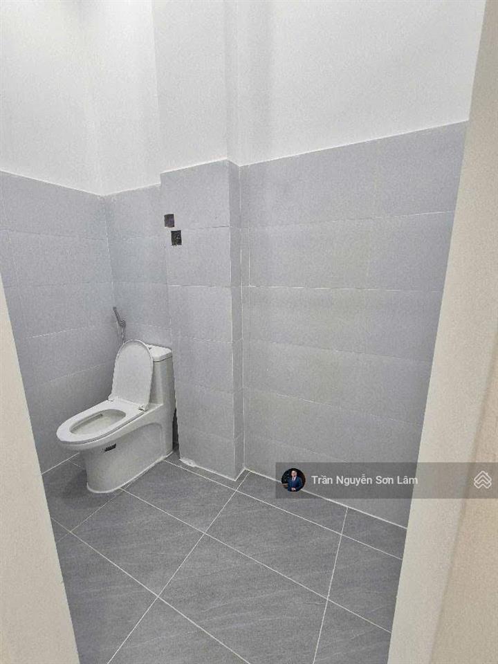 Bán nhà hẻm xe hơi 380 lê văn lương, ngang 5m, không ngập, 1 trệt 1 lầu, giá 4.8 tỷ