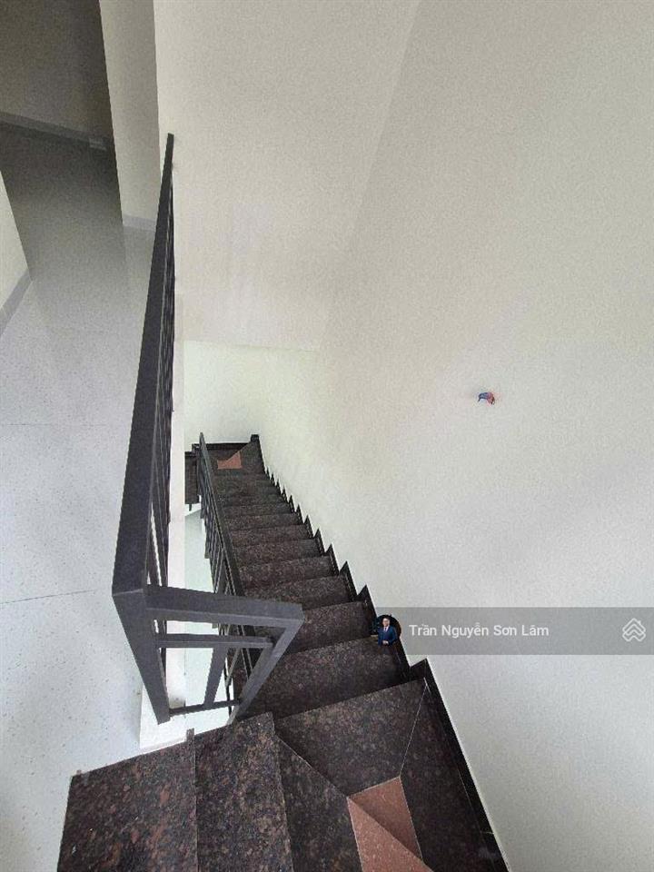 Bán nhà hẻm xe hơi 380 lê văn lương, ngang 5m, không ngập, 1 trệt 1 lầu, giá 4.8 tỷ
