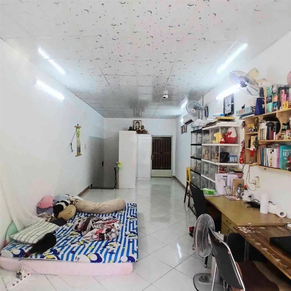 Bán gấp nr tại hẻm 28, âu dương lân, 49m2, 6,9 tỷ vnd