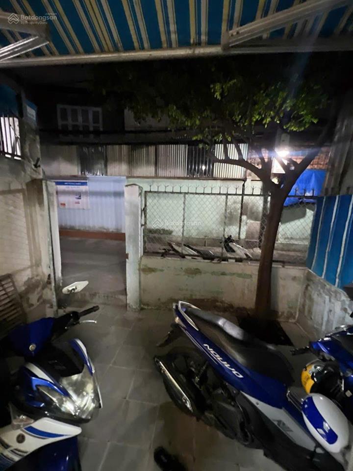 Nhà hẻm 6m xe hơi vào tận nhà, dt 72m², hướng đông, khu dân cư hiện hữu, quận 8