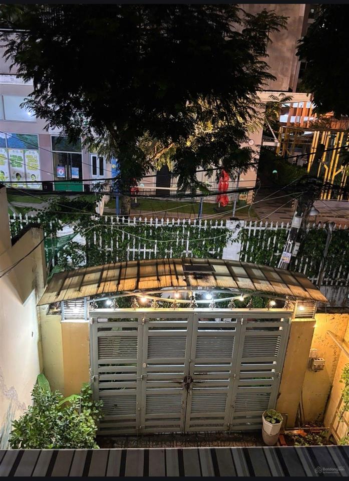 Bán nhà riêng tại hẻm 20, nguyễn thị thập, 9,99 tỷ, 125m2, 4pn, 4wc, pháp lý đầy đủ