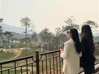 Bán biệt thự thanh xuân giá thấp hơn các căn khác 500 triệu xây 3 tầng vị trí sâu trong rừng thông