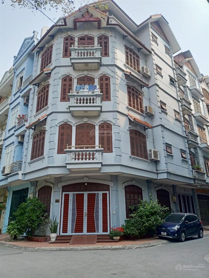 Bán nhà trần thái tông, cầu giấy 56 m2, 10 tỷ, 8 phòng, mới tinh, ô tô 24 chỗ đón đầu ngõ