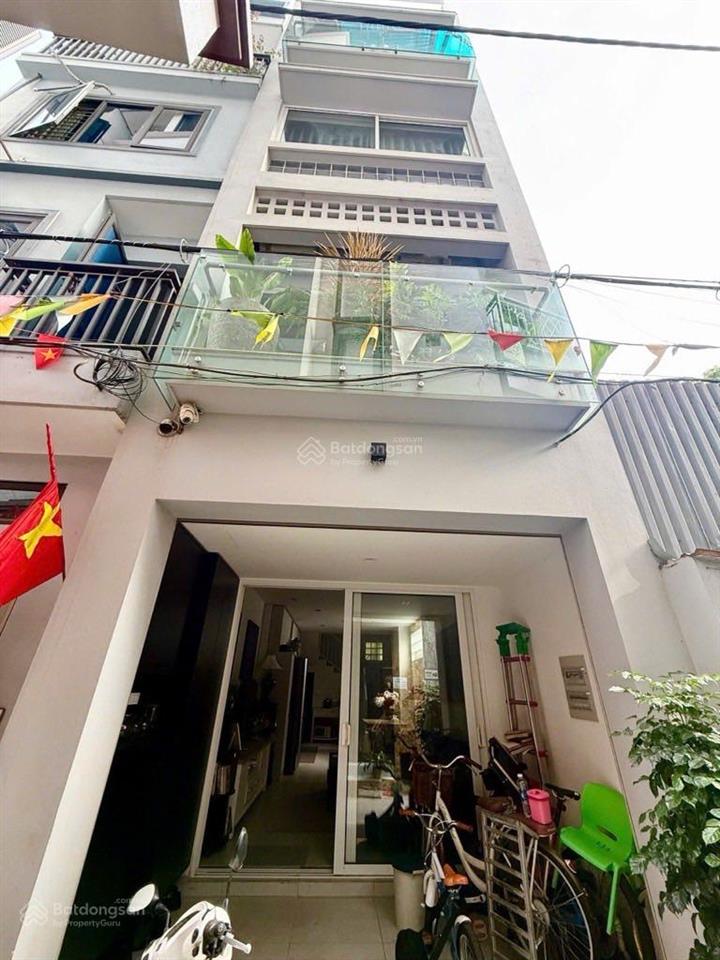 Bán nhà, chủ nhà bán kín, khúc thừa dụ, cầu giấy 46m2, thang máy, 11 tỷ, 45 chỗ đón đầu ngõ