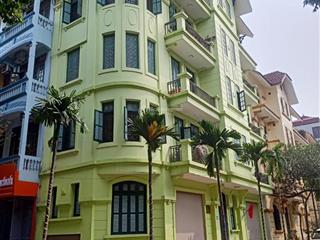 Bán nhà, phân lô 106 hoàng quốc việt, cầu giấy 62m2, hơn 16 tỷ, ô tô 24 chỗ, thang máy chờ 450 kg