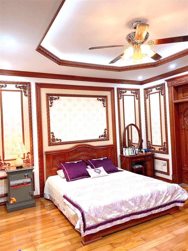 Bán nhà, chủ nhà bán kín, trần quốc hoàn, cầu giấy 60m2, 15 tỷ, ô tô, kinh doanh, quá hiếm