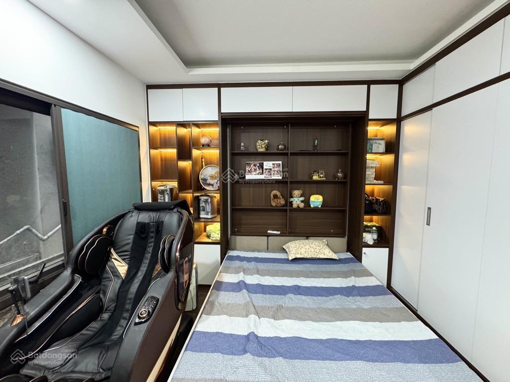 Bán nhà, chủ nhà bán kín, khúc thừa dụ, cầu giấy hơn 13 tỷ, 52m2, thang máy, oto , kinh doanh