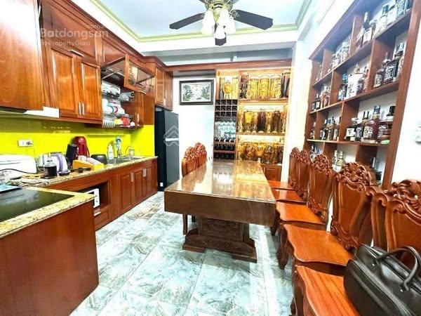 Bán nhà, phân lô phạm tuấn tài, cầu giấy 63m2, 24 chỗ, vỉa hè, 21 tỷ , khu siêu giàu, công viên