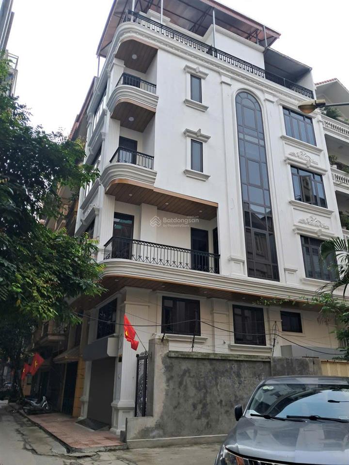 Bán nhà nguyễn văn huyên, cầu giấy phân lô, gara 7 chỗ, 68m2, 21 tỷ, thang máy , 3 thoáng, hiếm