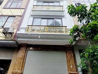 Bán nhà, chủ nhà bán kín, duy tân, cầu giấy hơn 11 tỷ, 48m2, thang máy, ô tô 16 chỗ đón đầu ngõ