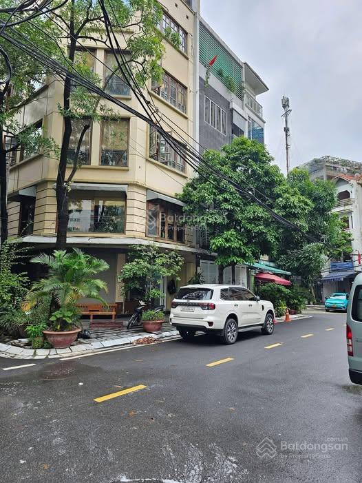 Bán nhà nguyễn khánh toàn, cầu giấy, 55m2, 14 tỷ, thang máy, ô tô, lô góc, đẹp long lanh, ở luôn