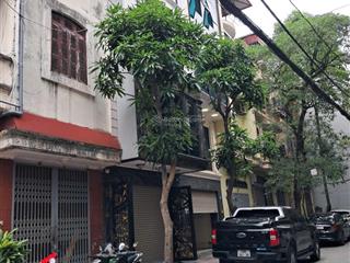 Bán nhà, nghĩa đô, hoàng quốc việt, cầu giấy 82m2, 24 chỗ, thang máy, 24 tỷ, 2 oto ngủ trong nhà