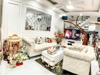 Bán nhà phố chùa bộc  dân xây  tặng nội thất  vip đống đa  nhà đẹp về ở ngay  chủ rất nét