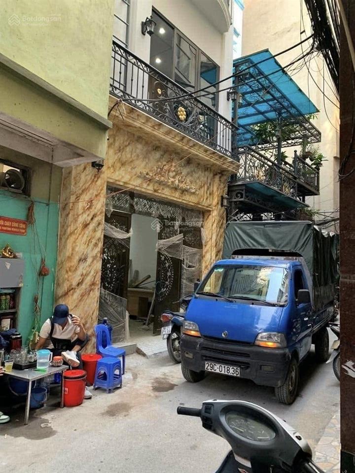 Bán nhà hoàng ngân, ô tô đỗ cửa, ngõ thông, 4.2m mặt tiền, 5 tầng lực lưỡng