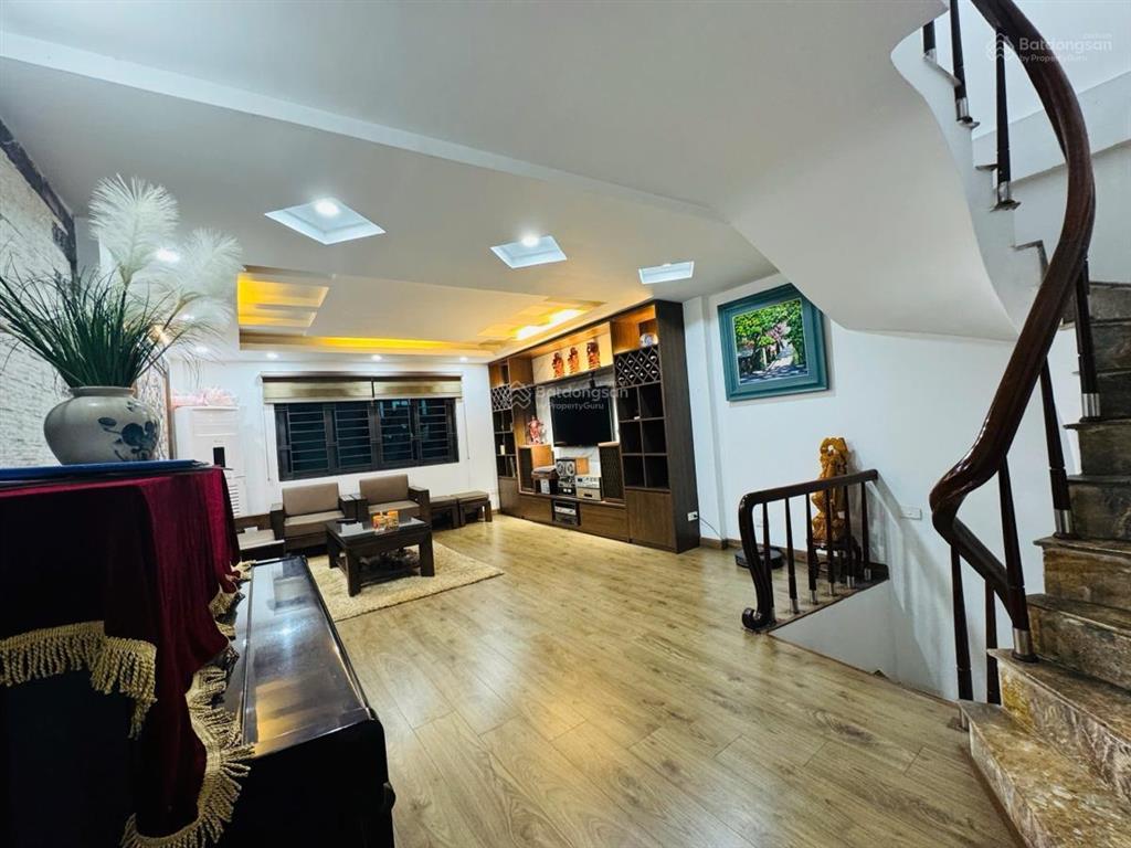 Bán nhà hồ hạ đình, 30m ra phố, ngõ thông, 5 tầng 4,3m mặt tiền nhà đẹp ở ngay