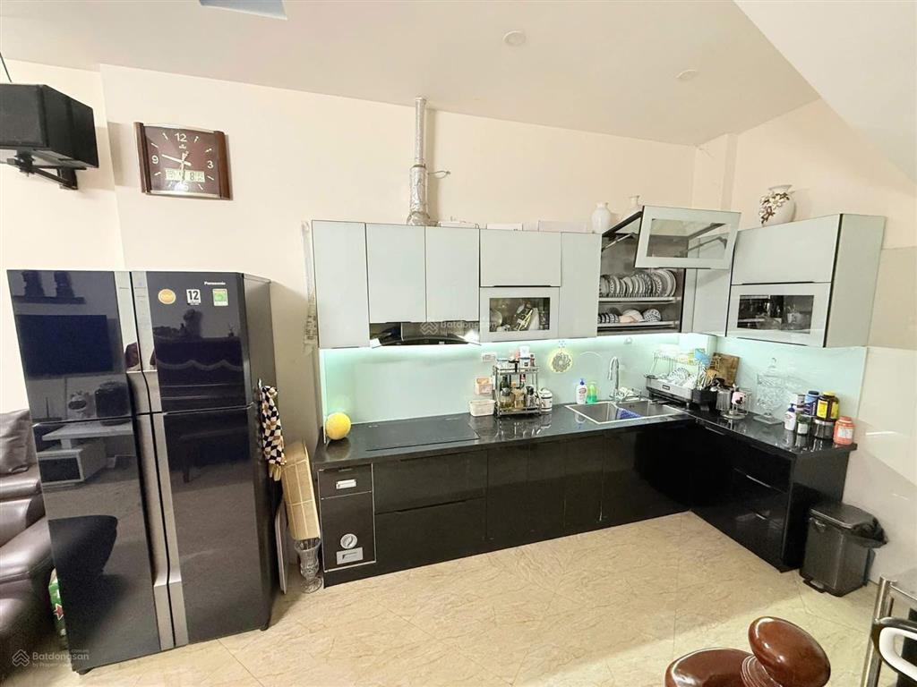 30m ra phố thượng đình, ba gác đỗ cửa, 33m2 x 6 tầng, 3.7m mặt tiền, nhà đẹp ở ngay