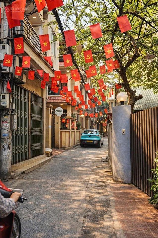 Bán nhà vũ tông phan, ngõ ba gác, nhà mới full nội thất, gần ngã tư sở, sđcc, quy hoạch ổn định
