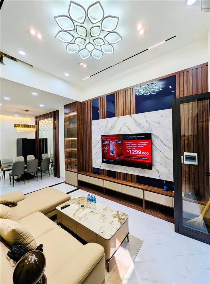 Bán nhà phố thượng đình, 10m ra ô tô tránh, 30m ra phố, vừa ở vừa cho thuê, nhà đẹp full nội thất